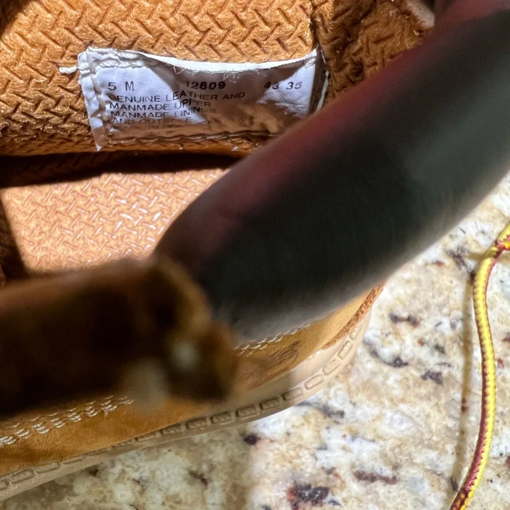 Timberland Tan and Brown Leather Boots with Rugged Sole 5M